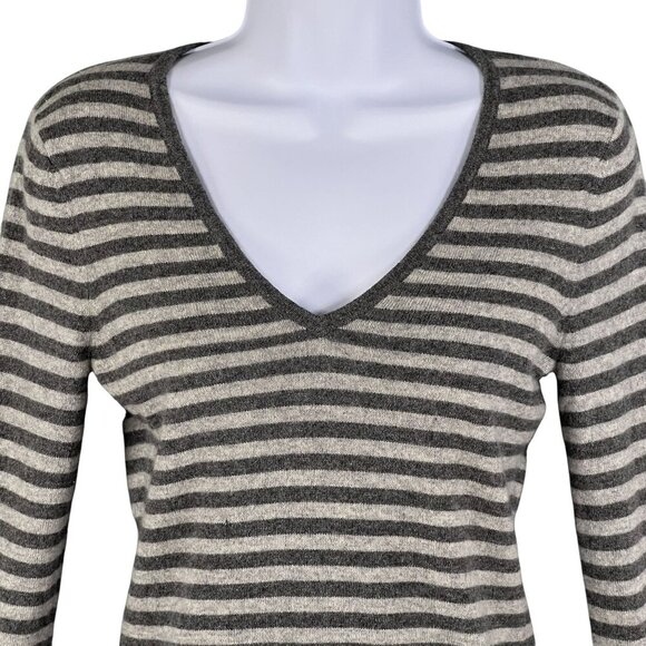 Michael Kors Womens S Y2K Gray Striped V-Neck 100% Cashmere Sweater Long Sleeve - Picture 4 of 14